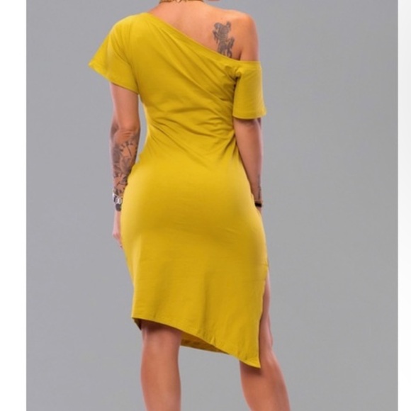 ByEgreis off shoulder Black Dress (M) - Picture 3 of 8